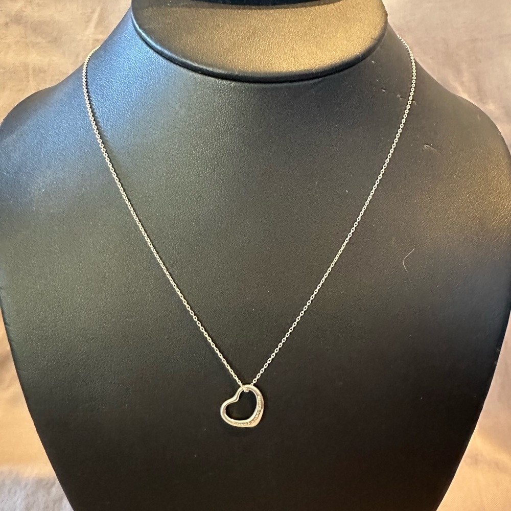 TIFFANY&CO. Silver 925 Elsa Peretti Open Heart Pendant Necklace 16mm - Picture 3 of 7